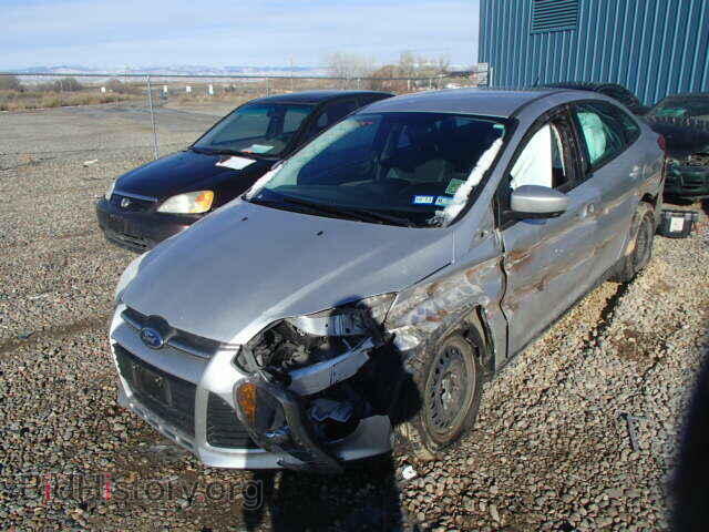 2012 FORD FOCUS - VIN: 1FAHP3F28CL184704 - Фото 2