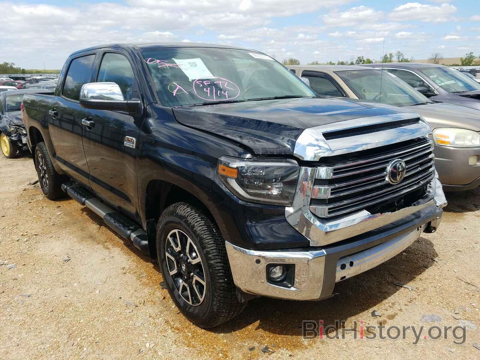 Photo 5TFAY5F17LX933285 - TOYOTA TUNDRA 2020