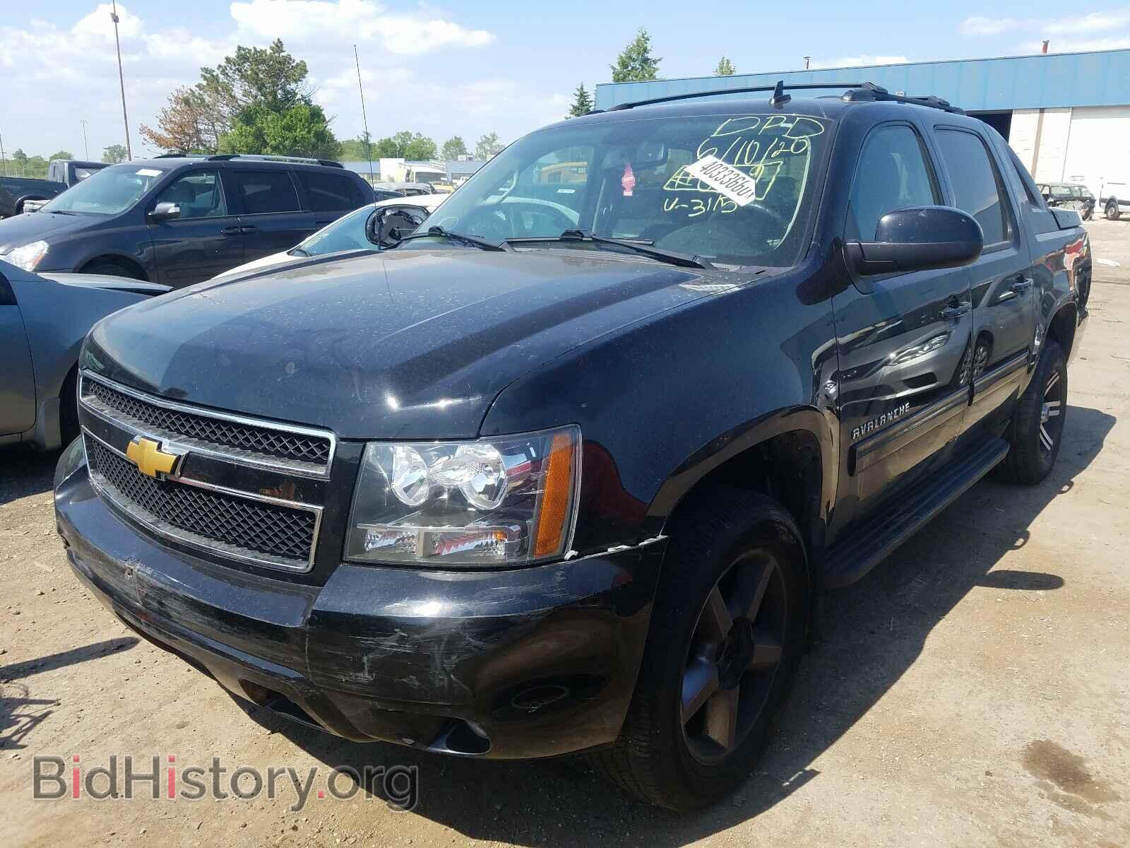2013 CHEVROLET AVALANCHE - VIN: 3GNTKEE72DG213115 - Фото 2