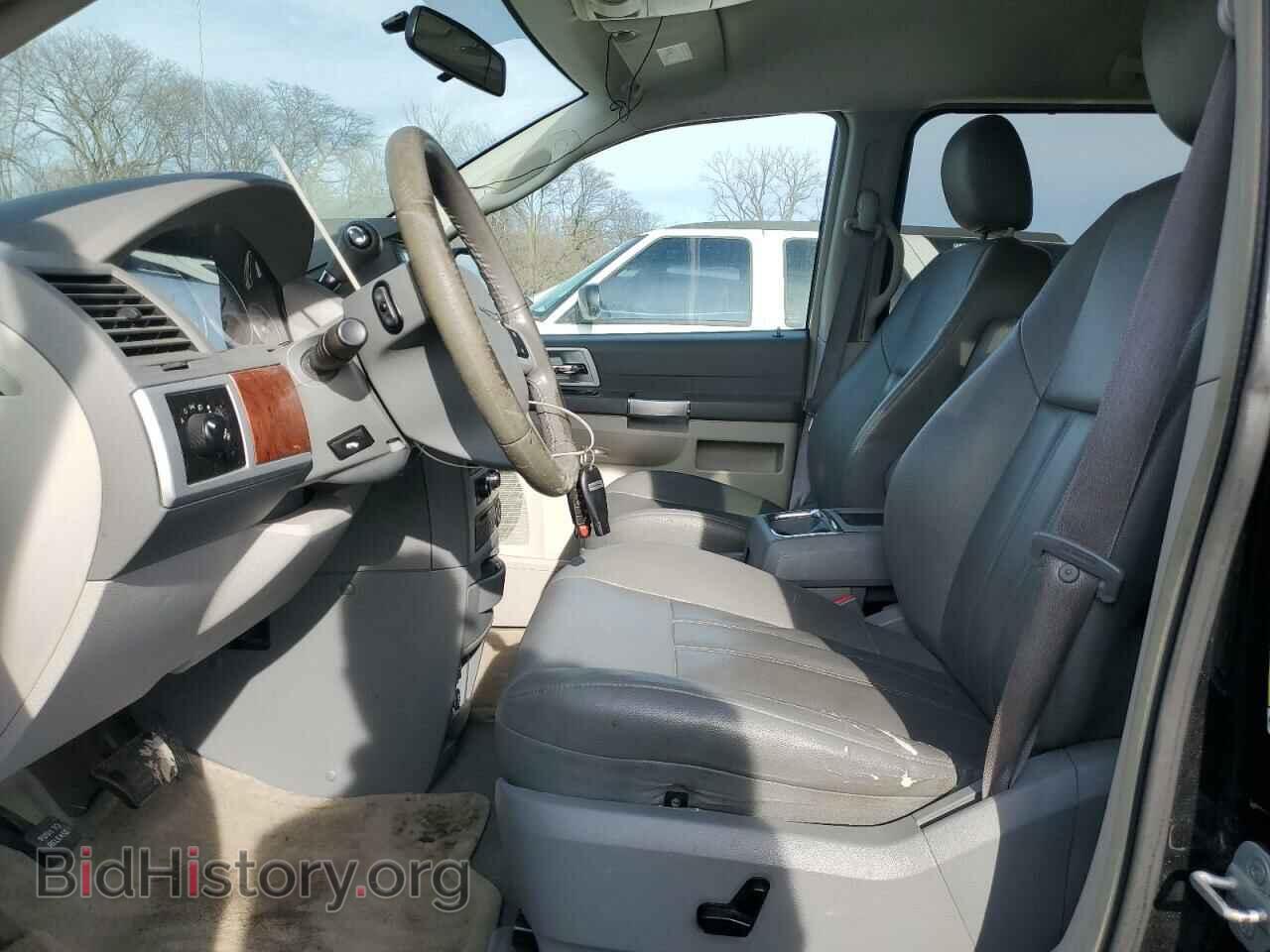 2008 CHRYSLER MINIVAN - VIN: 2A8HR54P78R842776 - Фото 7