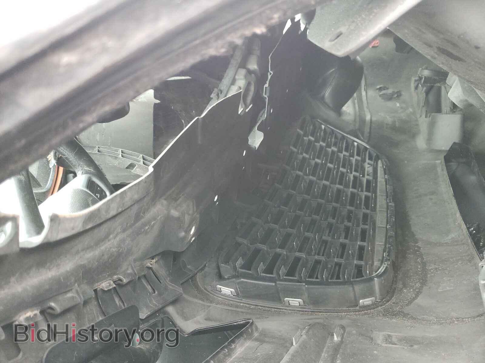 2014 CHRYSLER 300 - VIN: 2C3CCAAG0EH296845 - Фото 5