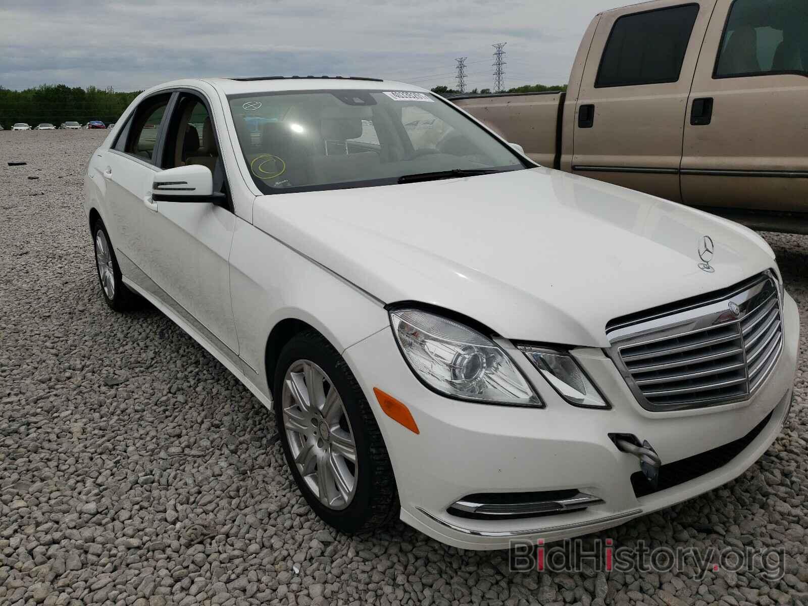 Photo WDDHF2EB5DA706166 - MERCEDES-BENZ E CLASS 2013