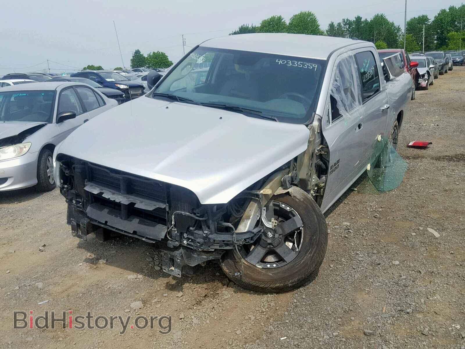 2016 RAM 1500 SLT - VIN: 1C6RR7LT4GS280233 - Фото 2