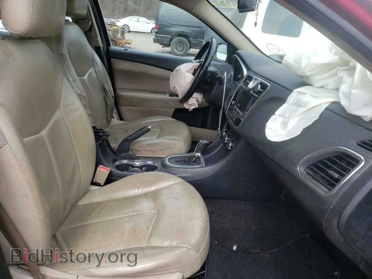 2011 CHRYSLER 200 - VIN: 1C3BC2FG1BN503224 - Фото 5