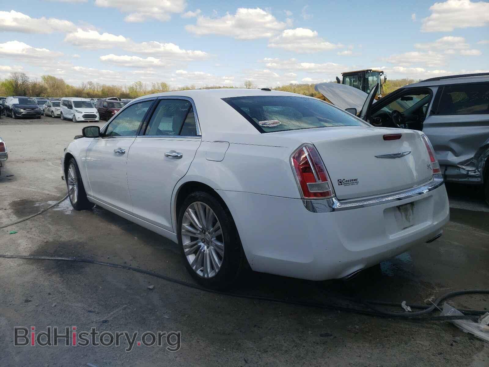 2011 CHRYSLER 300 - VIN: 2C3CA6CT4BH524581 - Photo 3