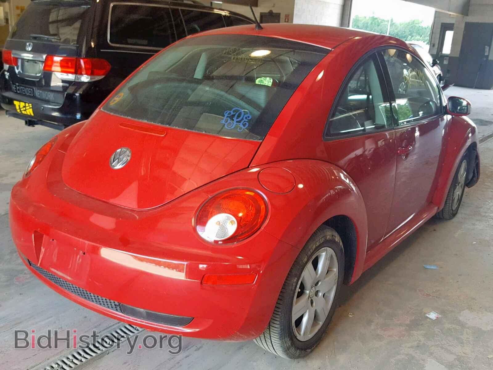 2007 VOLKSWAGEN BEETLE - VIN: 3VWPW31C47M511707 - Фото 4