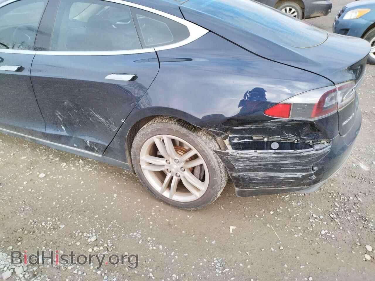 2014 TESLA MODEL S - VIN: 5YJSA1H10EFP33389 - Фото 9