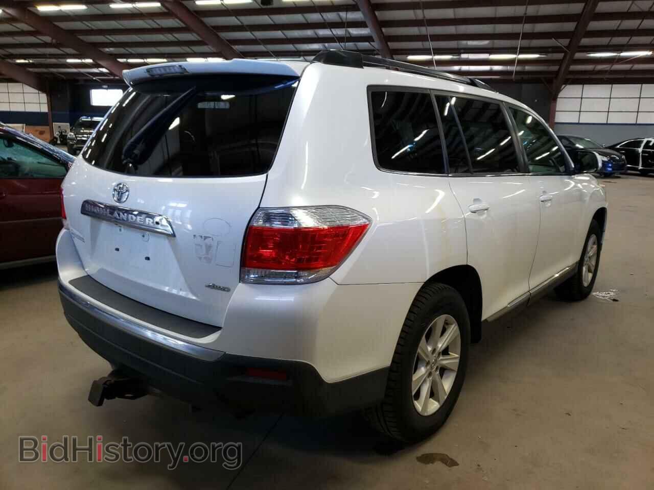 2012 TOYOTA HIGHLANDER - VIN: 5TDBK3EH3CS116622 - Фото 4