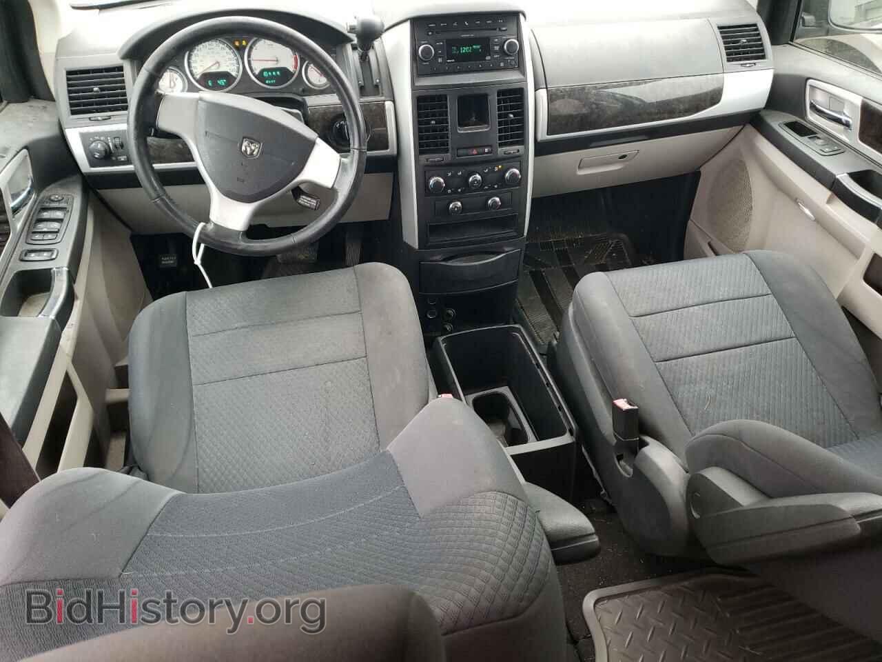 2010 DODGE CARAVAN - VIN: 2D4RN5D14AR119057 - Фото 8