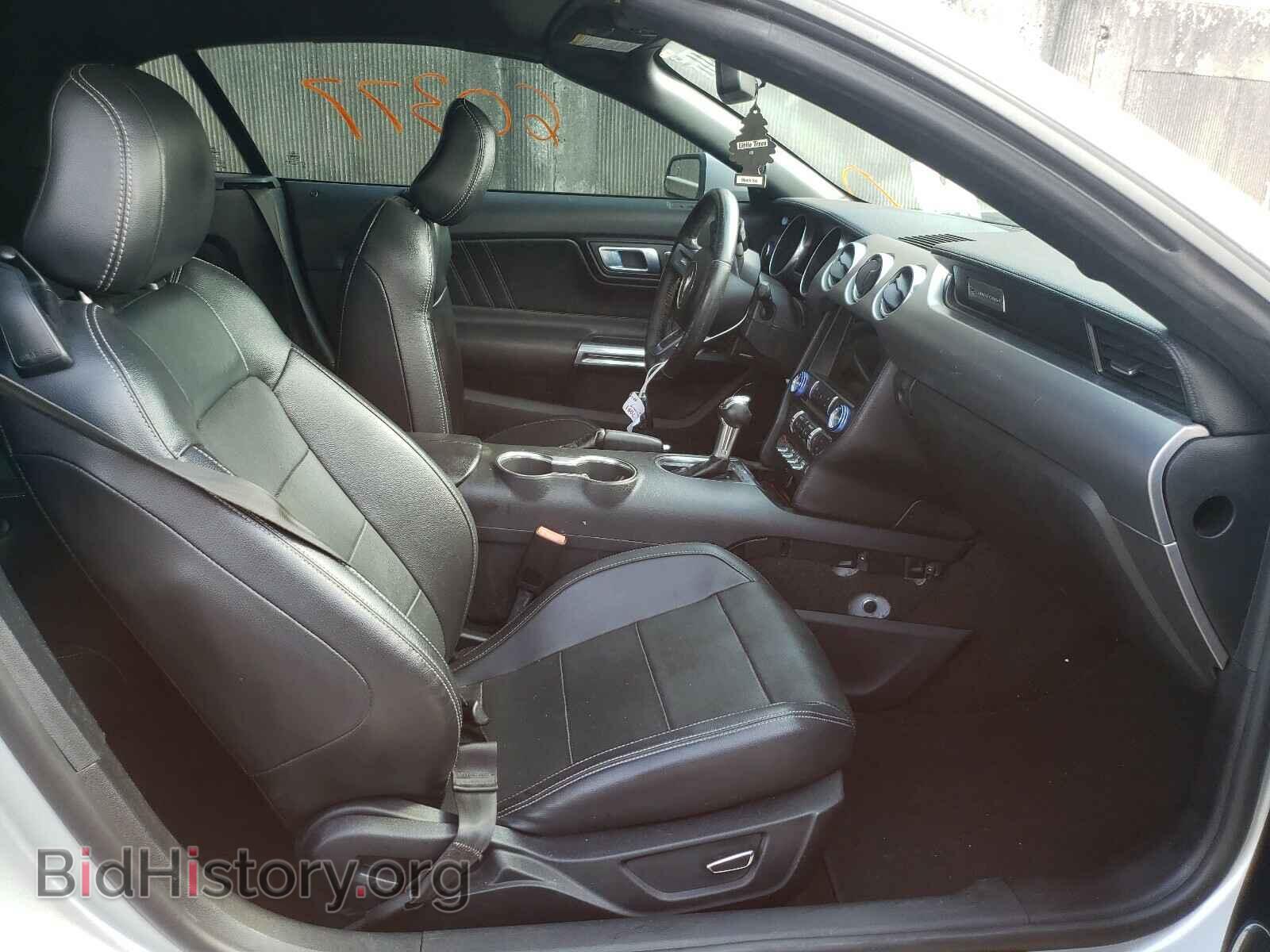 2018 FORD MUSTANG - VIN: 1FATP8UH0J5123945 - Фото 5