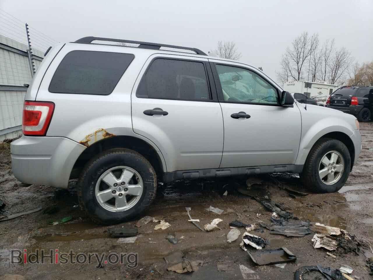 2010 FORD ESCAPE - VIN: 1FMCU0D73AKA80324 - Фото 3