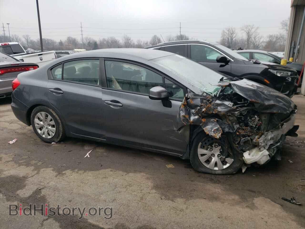 2012 HONDA CIVIC - VIN: 19XFB2F57CE095297 - Фото 4