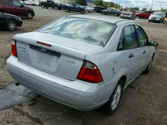 2005 FORD FOCUS - VIN: 1FAFP34N85W117378 - Фото 4