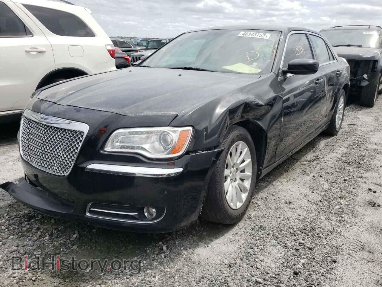 2014 CHRYSLER 300 - VIN: 2C3CCAAGXEH283195 - Фото 2