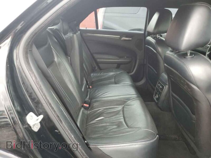 2013 Chrysler 300 (VIN 2C3CCADTXDH698587) — фото 10 из 12