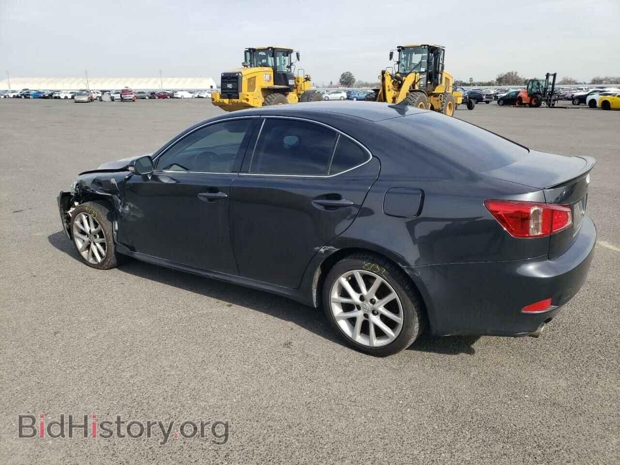 2011 LEXUS IS - VIN: JTHCF5C28B5050428 - Фото 2