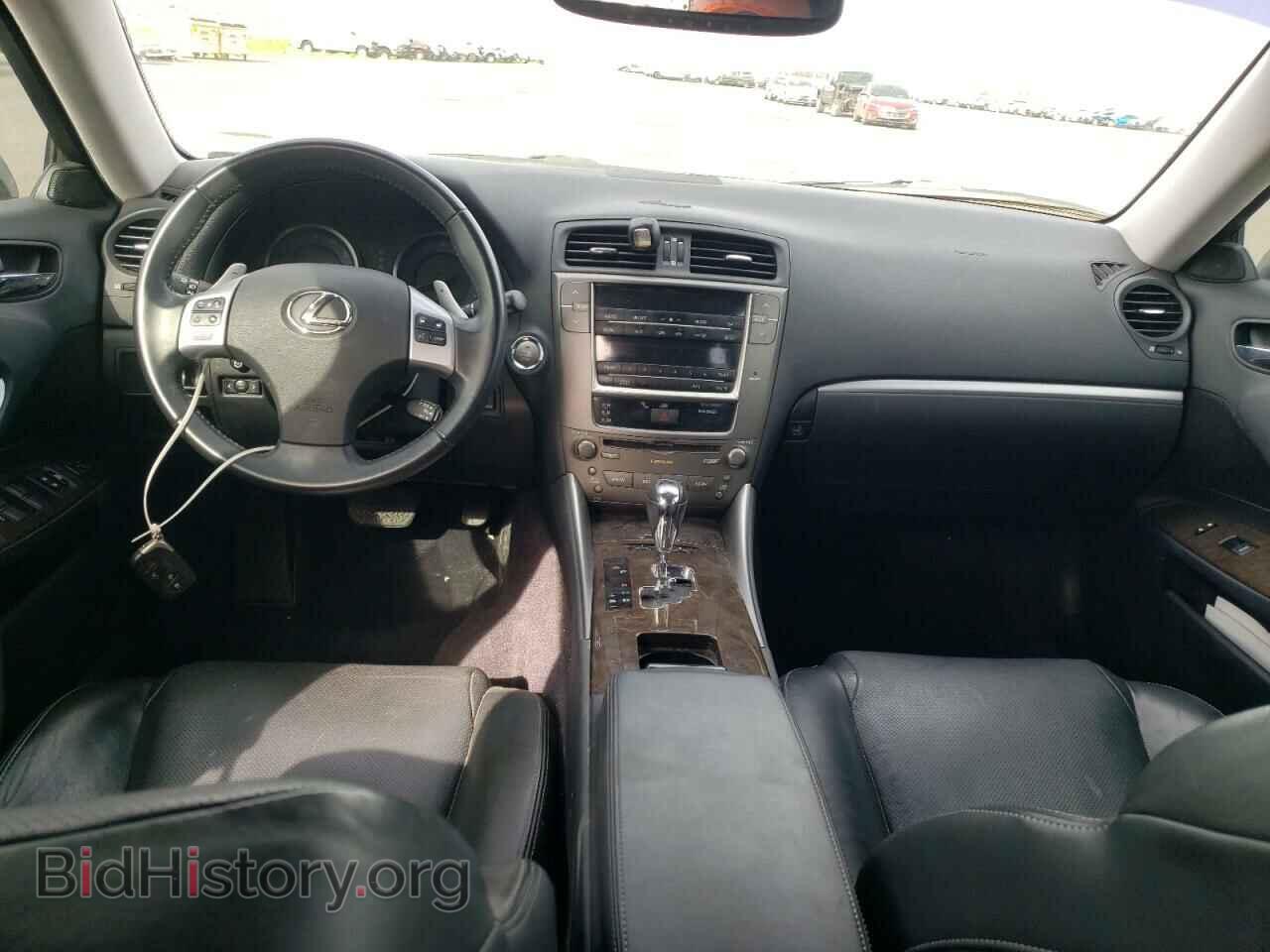 2011 LEXUS IS - VIN: JTHCF5C28B5050428 - Фото 8