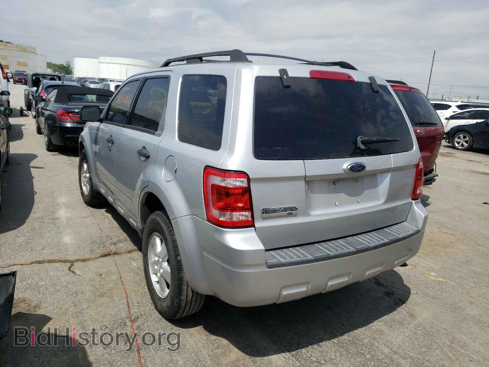 2009 FORD ESCAPE - VIN: 1FMCU03799KA99490 - Фото 3