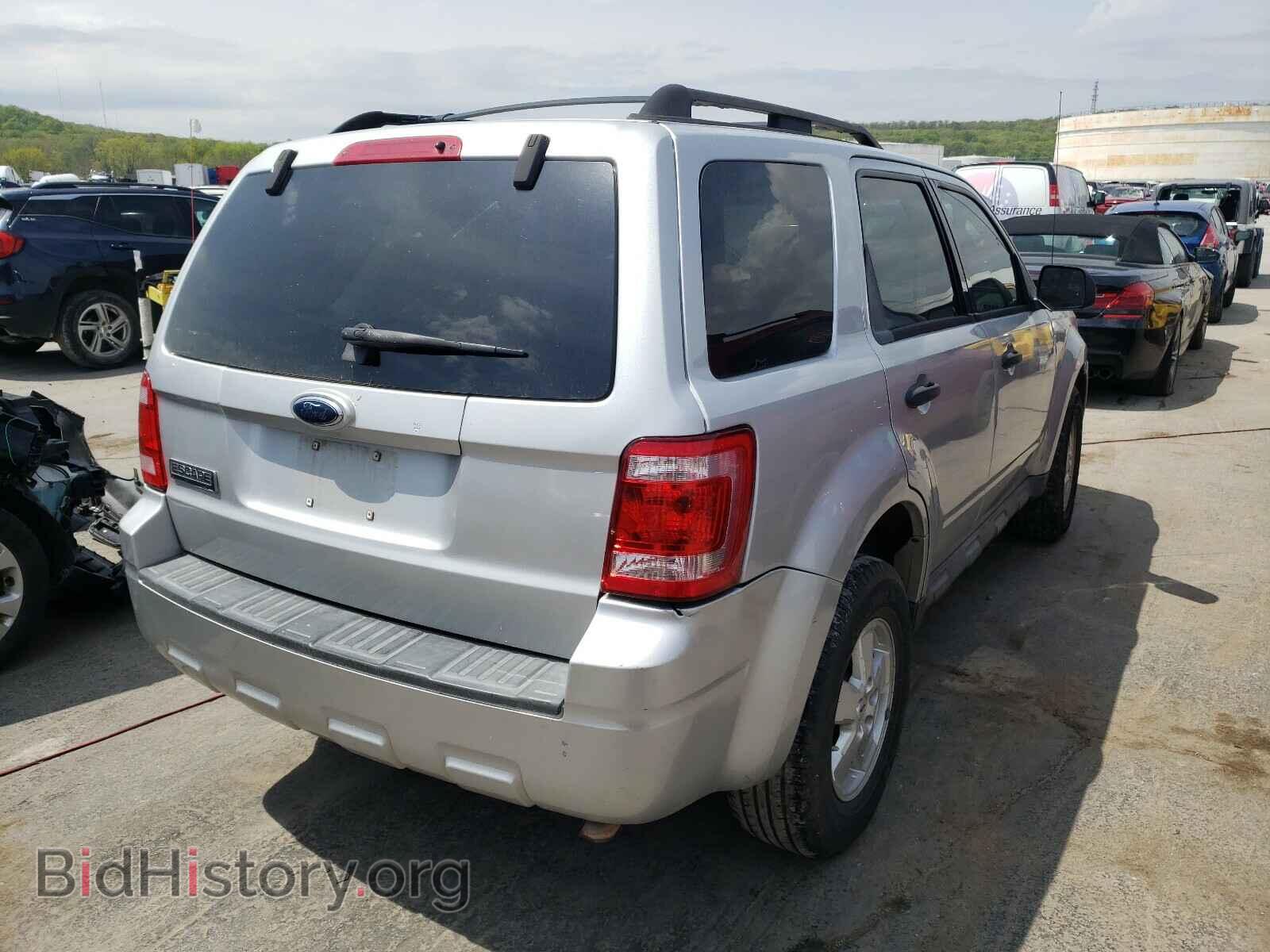 2009 FORD ESCAPE - VIN: 1FMCU03799KA99490 - Фото 4