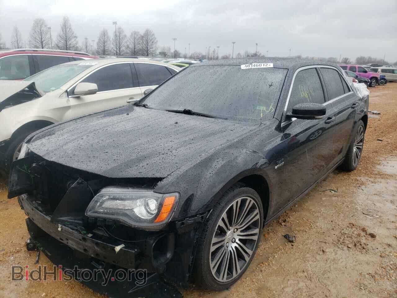 2014 CHRYSLER 300 - VIN: 2C3CCABT9EH100932 - Фото 2