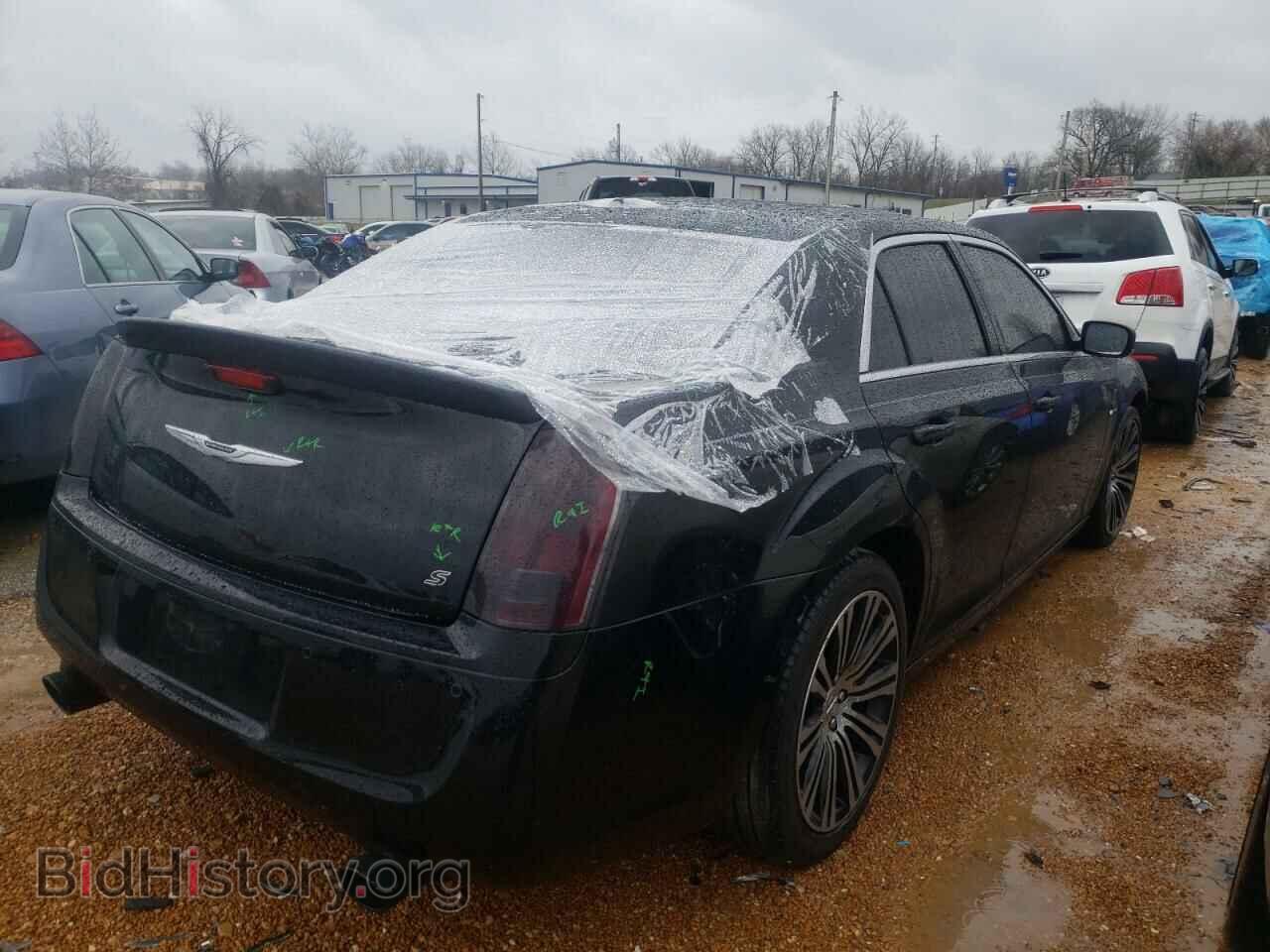 2014 CHRYSLER 300 - VIN: 2C3CCABT9EH100932 - Фото 4
