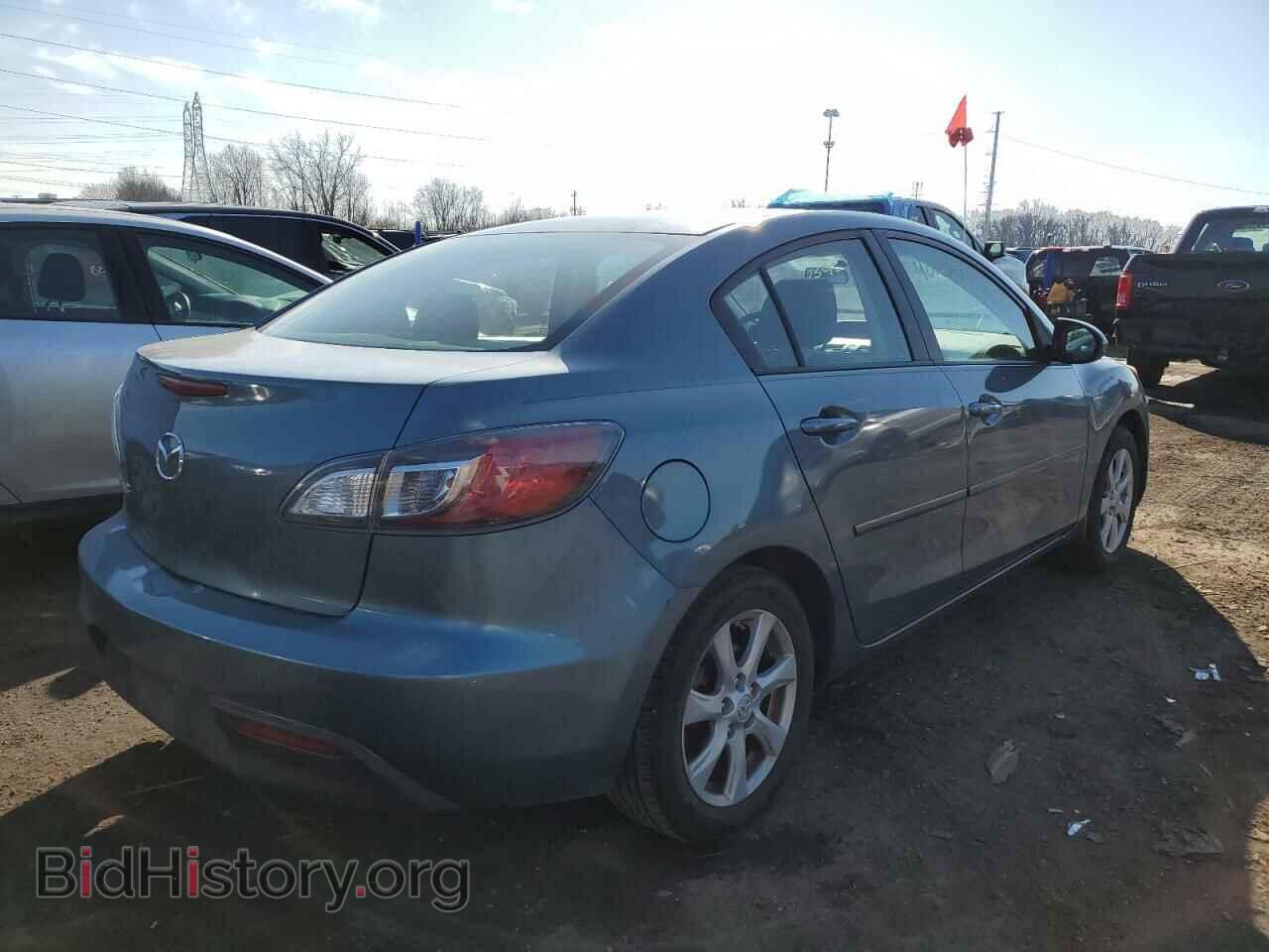 2011 MAZDA 3 - VIN: JM1BL1VF2B1430600 - Фото 3