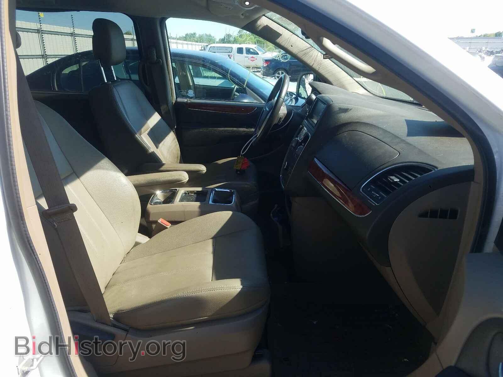 2015 CHRYSLER MINIVAN - VIN: 2C4RC1BG5FR571609 - Фото 5