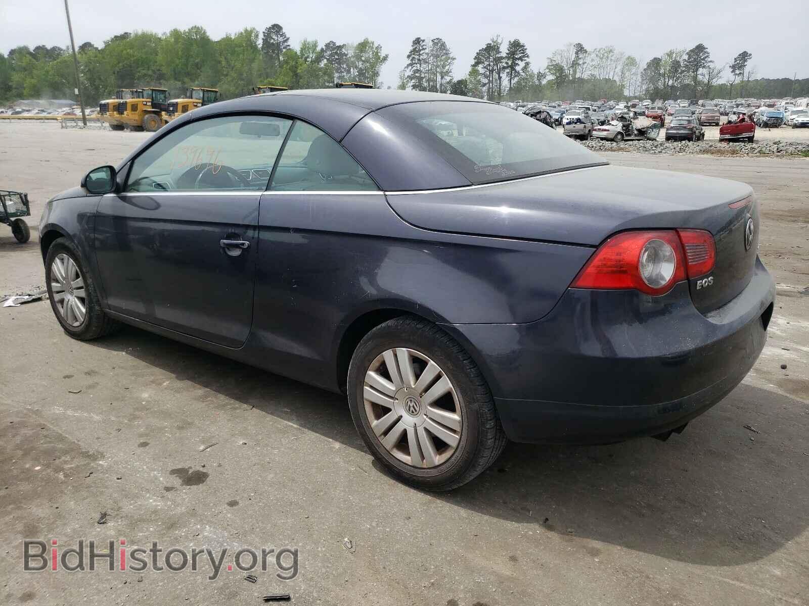 2008 VOLKSWAGEN EOS - VIN: WVWBA71F08V041017 - Фото 3