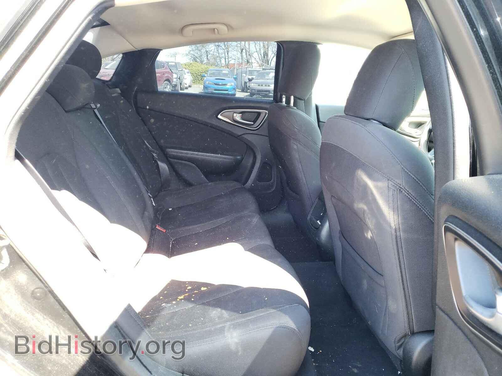 2015 CHRYSLER 200 - VIN: 1C3CCCAB7FN709966 - Фото 6
