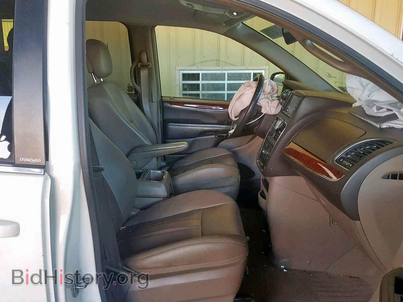 2013 CHRYSLER TOWN & COU - VIN: 2C4RC1BG9DR675436 - Фото 5
