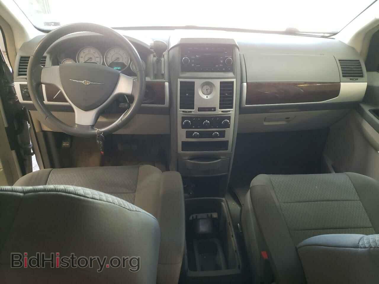 2009 CHRYSLER MINIVAN - VIN: 2A8HR54139R673367 - Фото 8