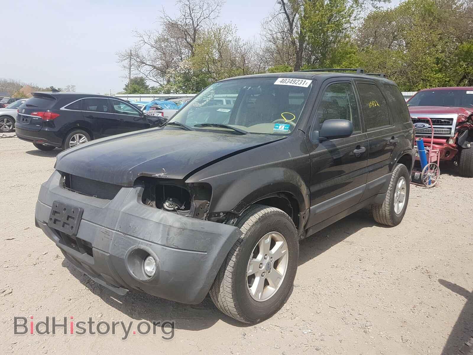 2007 FORD ESCAPE - VIN: 1FMCU93187KA90213 - Фото 2