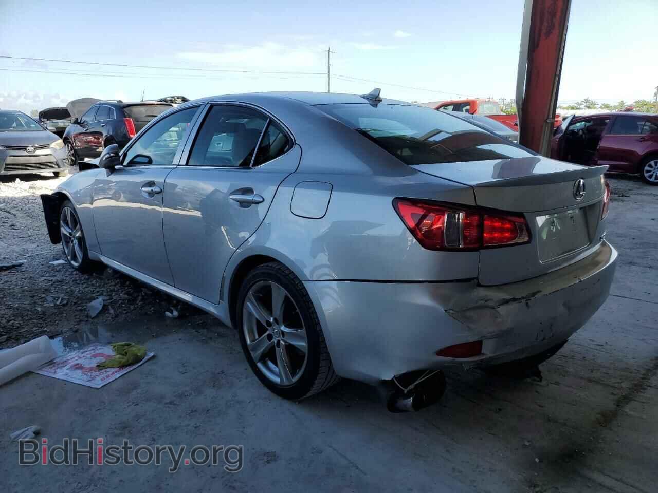 2011 LEXUS IS - VIN: JTHBF5C23B5133017 - Фото 2