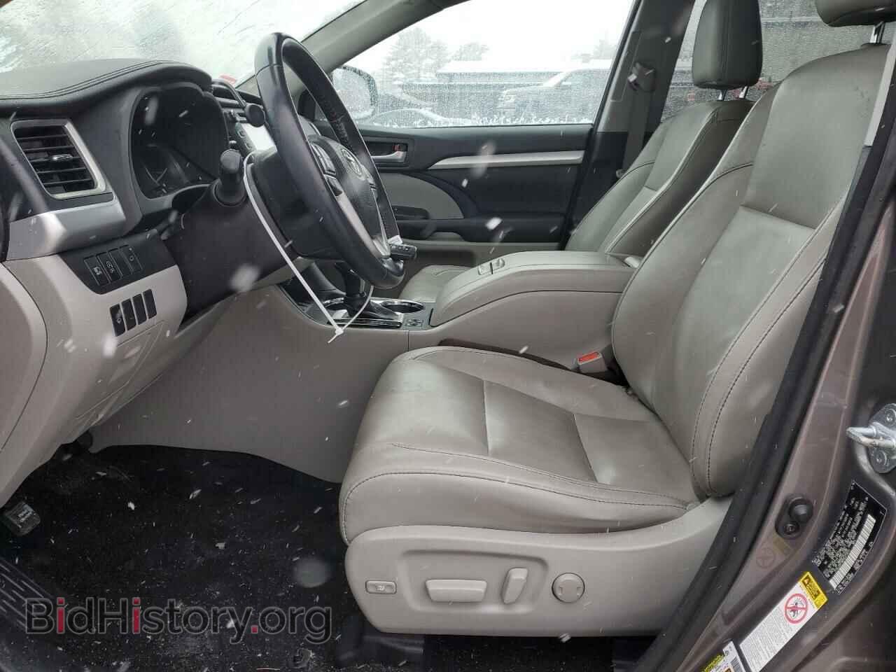 2017 TOYOTA HIGHLANDER - VIN: 5TDJZRFH6HS372012 - Фото 7