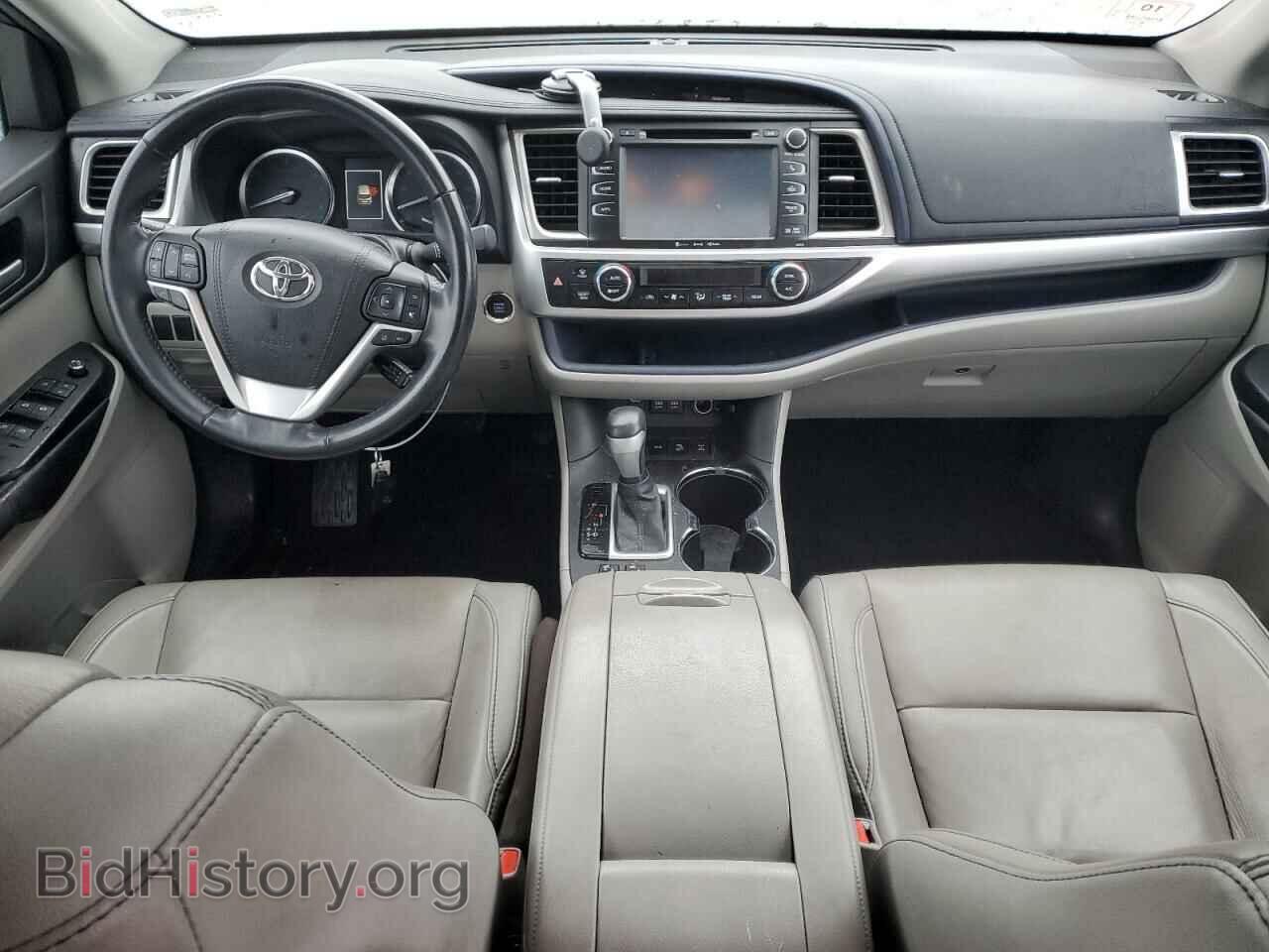2017 TOYOTA HIGHLANDER - VIN: 5TDJZRFH6HS372012 - Фото 8