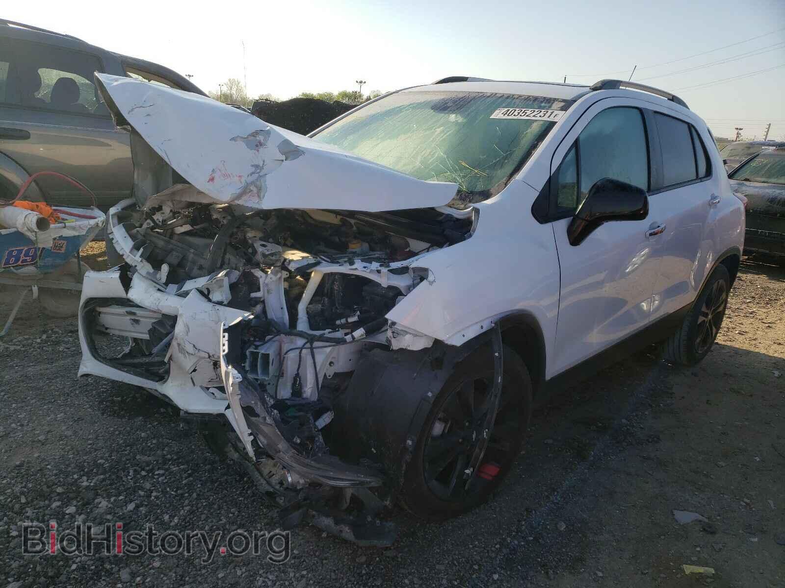 2020 CHEVROLET TRAX - VIN: 3GNCJLSB2LL179215 - Фото 2