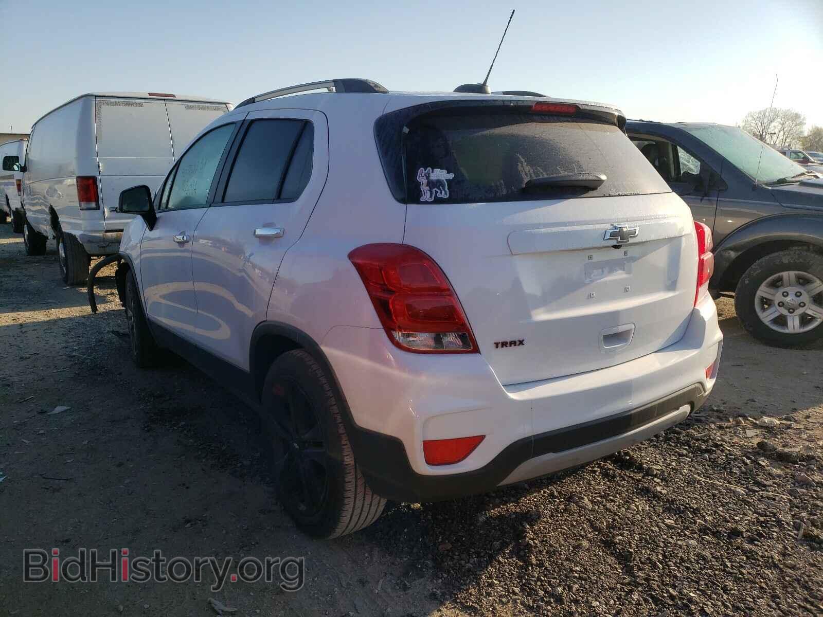 2020 CHEVROLET TRAX - VIN: 3GNCJLSB2LL179215 - Фото 3