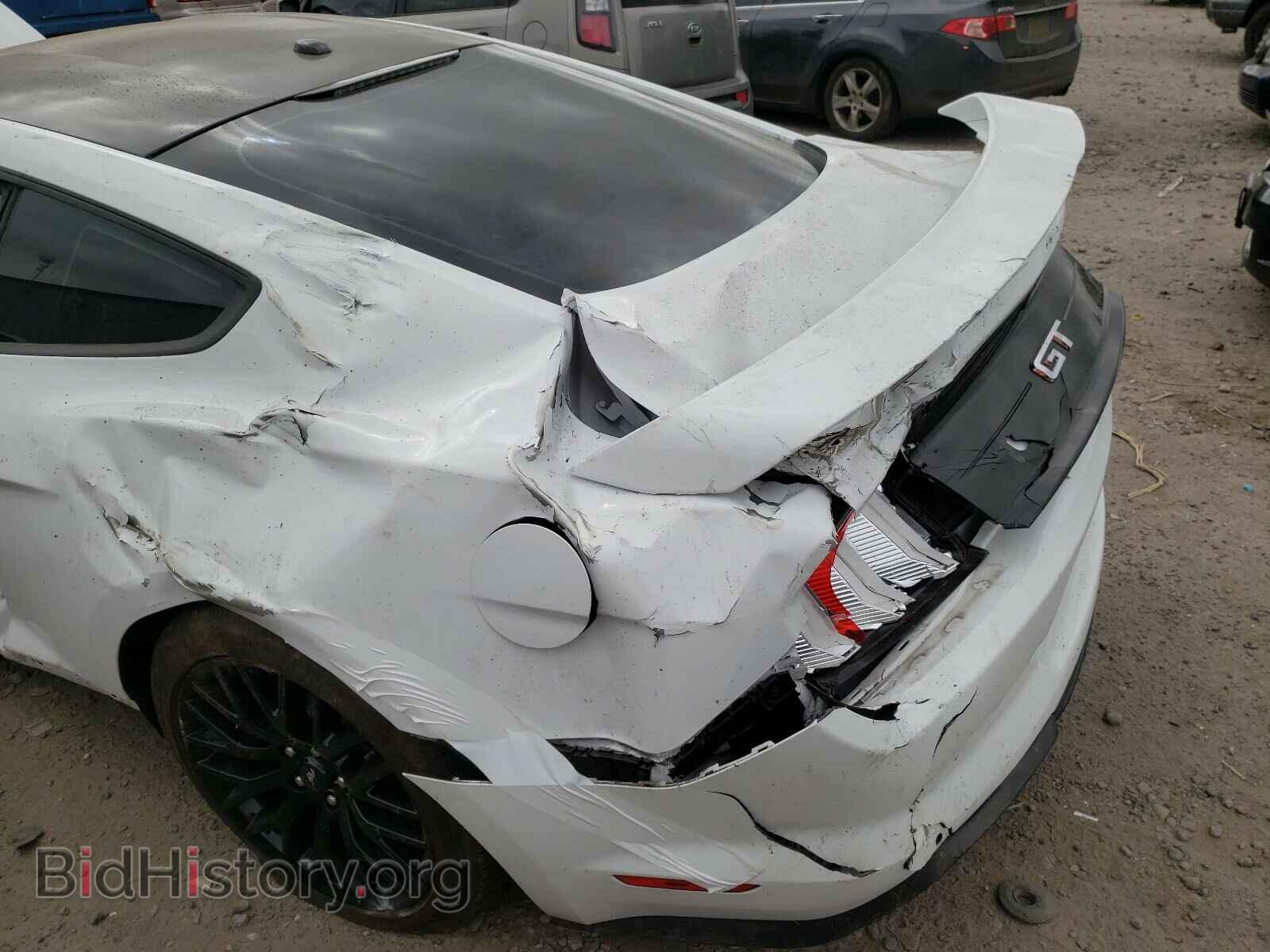 2019 FORD MUSTANG - VIN: 1FA6P8CF0K5169726 - Фото 9