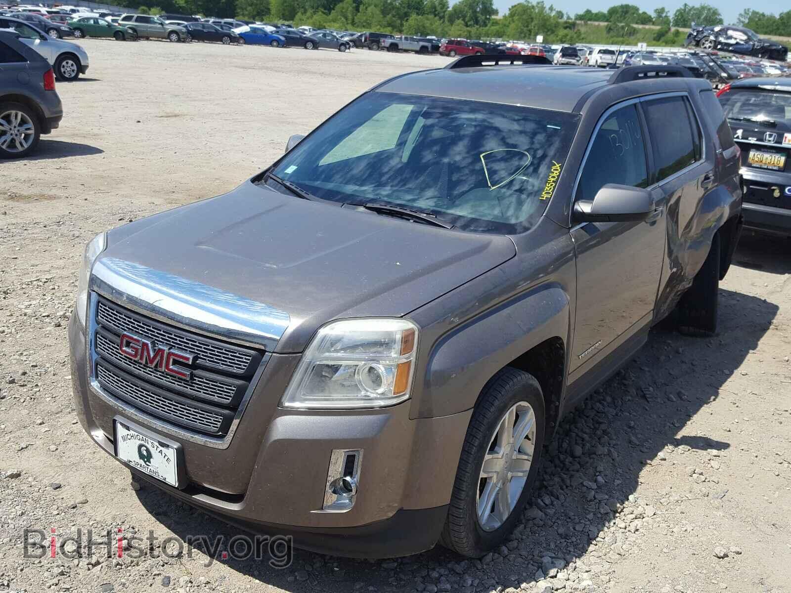 2011 GMC TERRAIN - VIN: 2CTALSEC9B6217426 - Photo 2