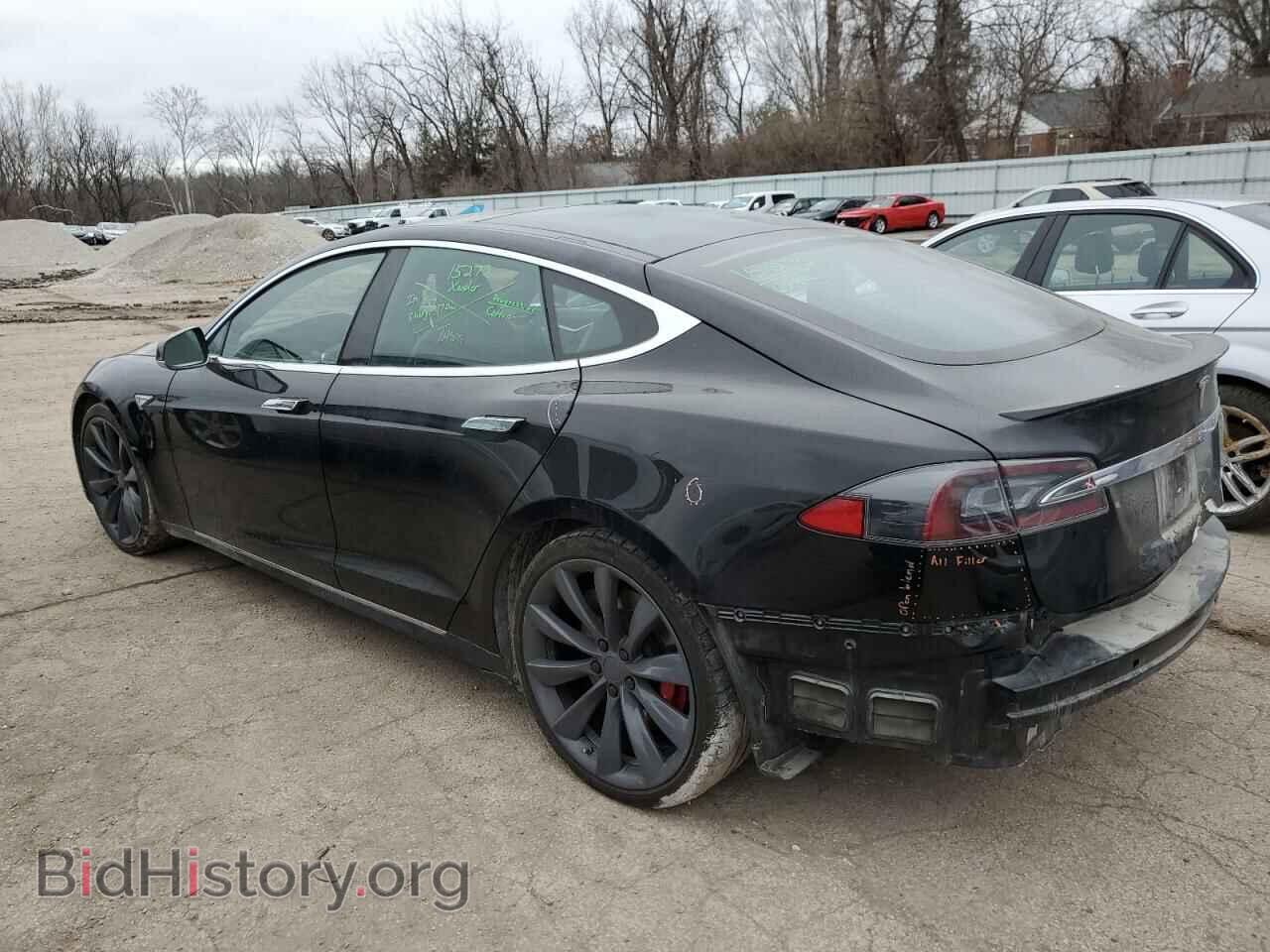 2015 TESLA MODEL S - VIN: 5YJSA1H46FF082409 - Photo 2