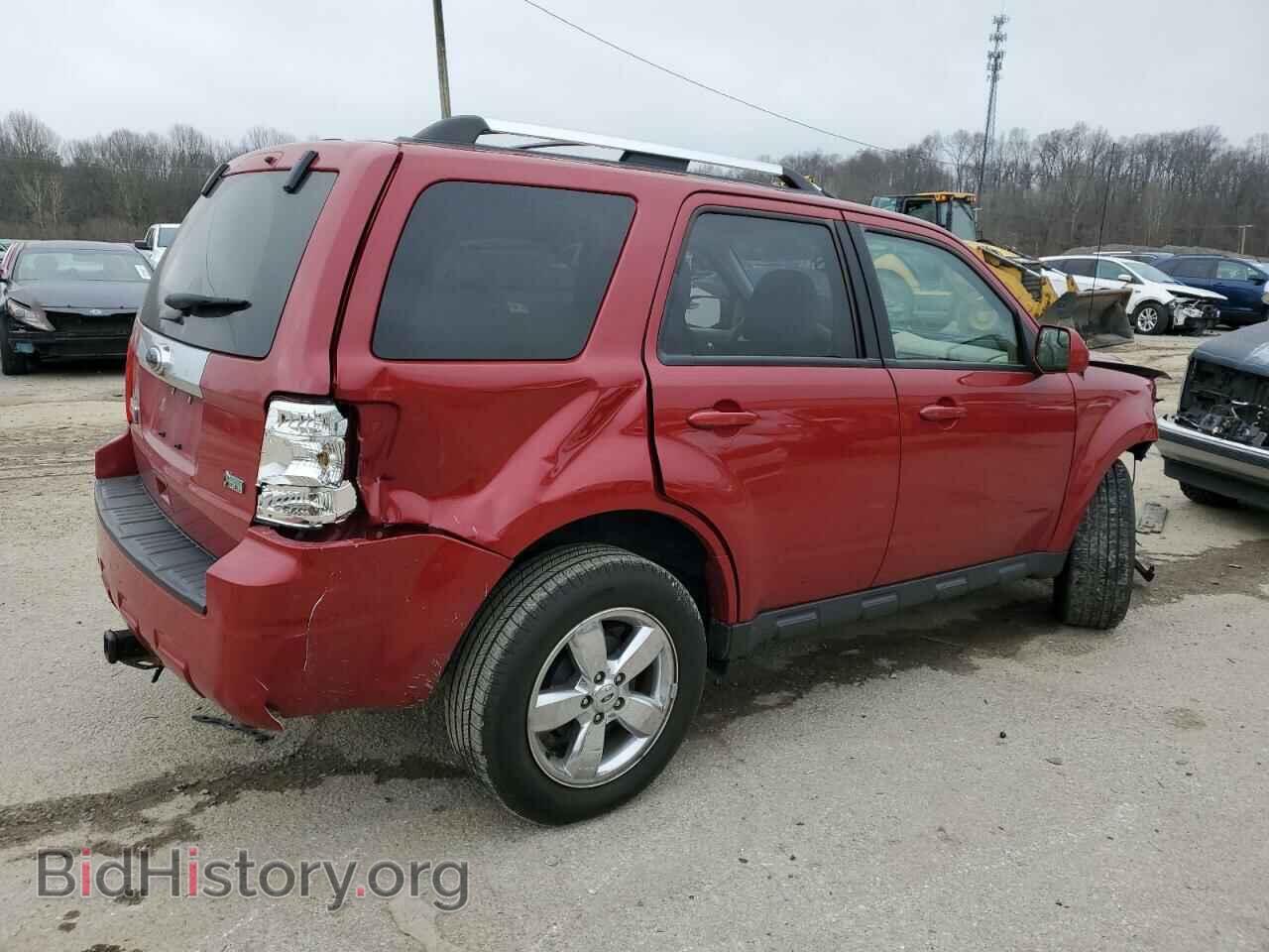 2011 FORD ESCAPE - VIN: 1FMCU9EG3BKC16942 - Фото 3