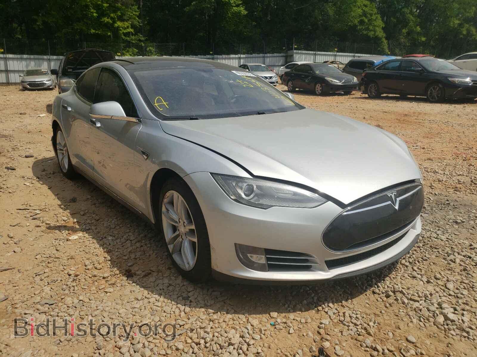 Фотография 5YJSA1CN8CFP03094 - TESLA MODEL S 2012