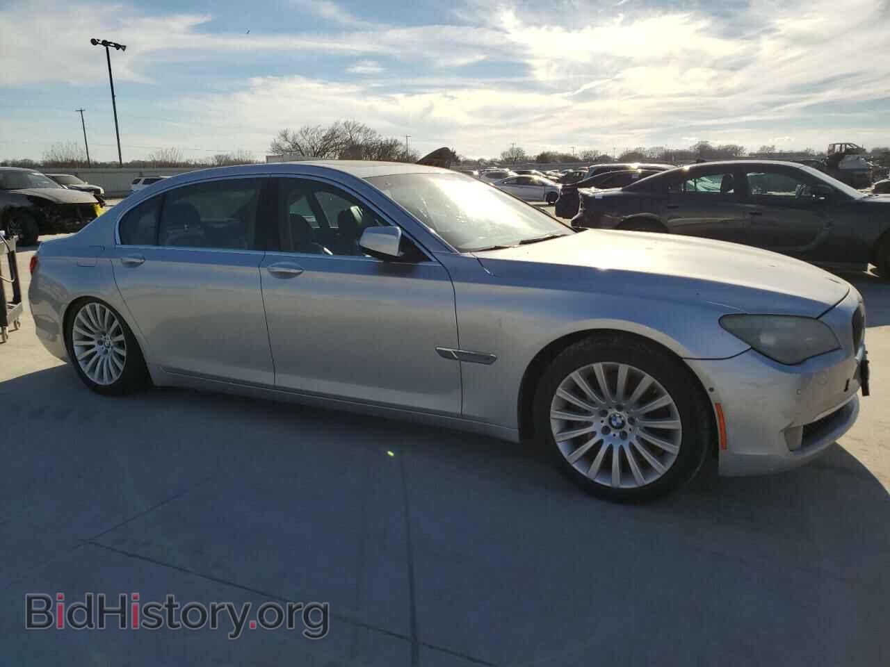 2012 BMW 7 SERIES - VIN: WBAKB8C55CC962478 - Фото 4