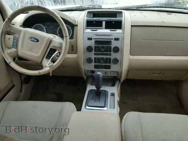2011 FORD ESCAPE - VIN: 1FMCU0D78BKB04375 - Фото 9