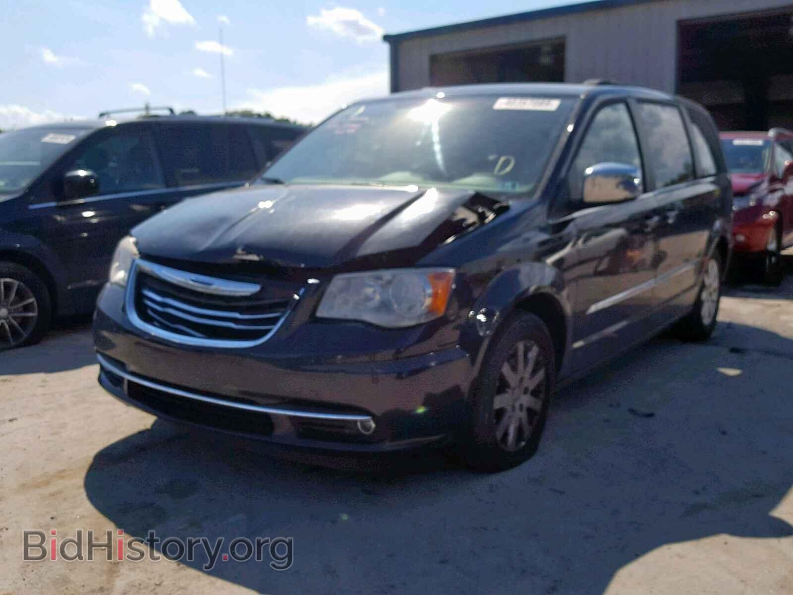 2011 CHRYSLER TOWN & COU - VIN: 2A4RR8DG9BR611165 - Фото 2