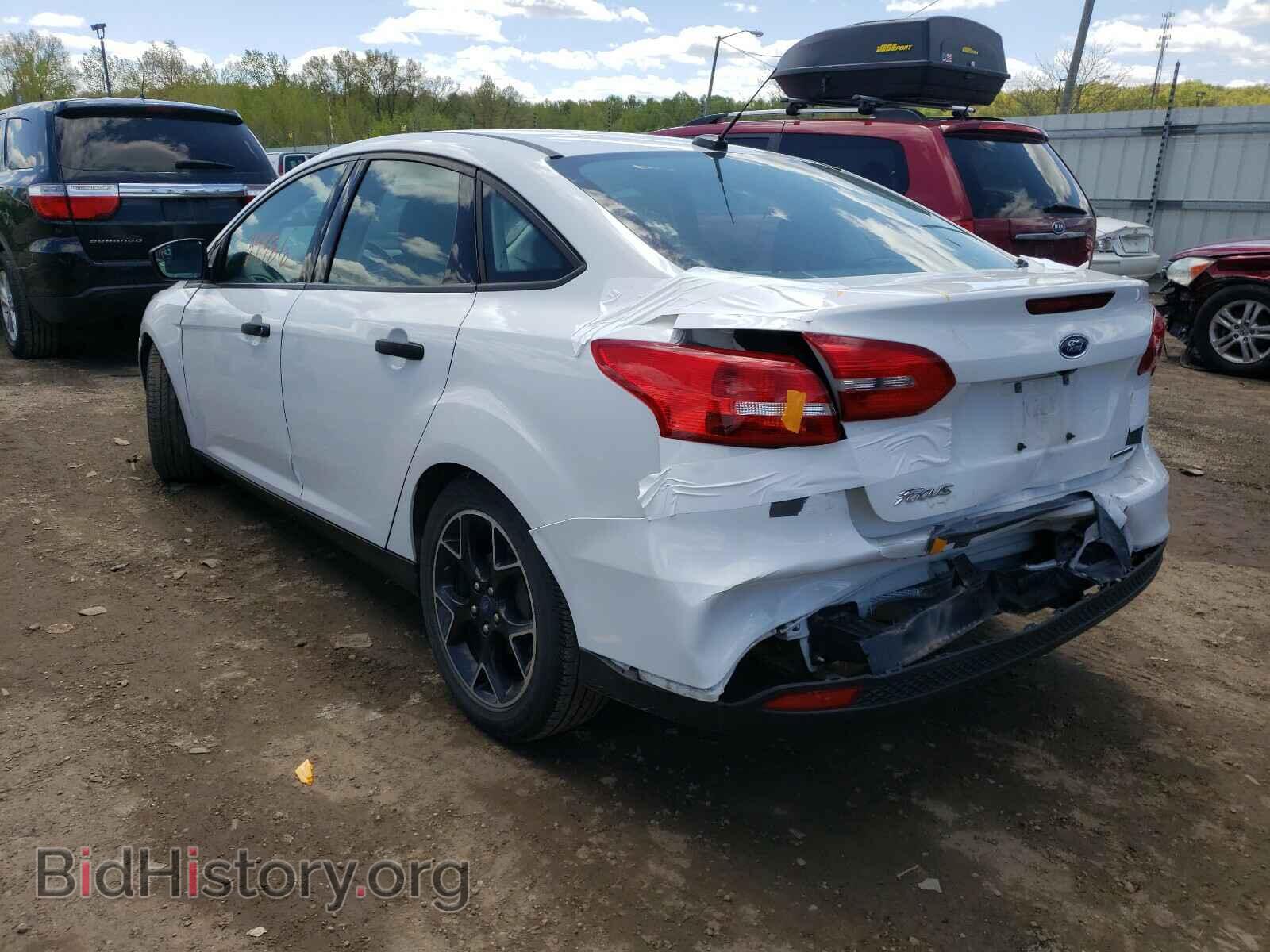 2016 FORD FOCUS - VIN: 1FADP3E28GL285165 - Photo 3