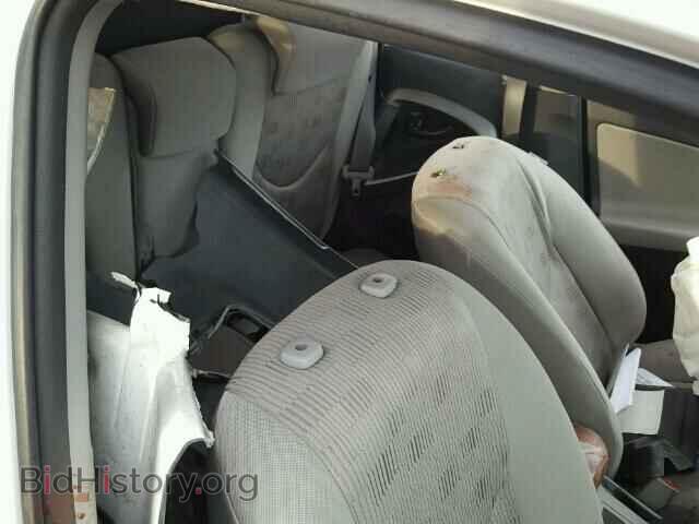 2011 TOYOTA RAV4 - VIN: JTMBF4DVXBD039968 - Photo 6
