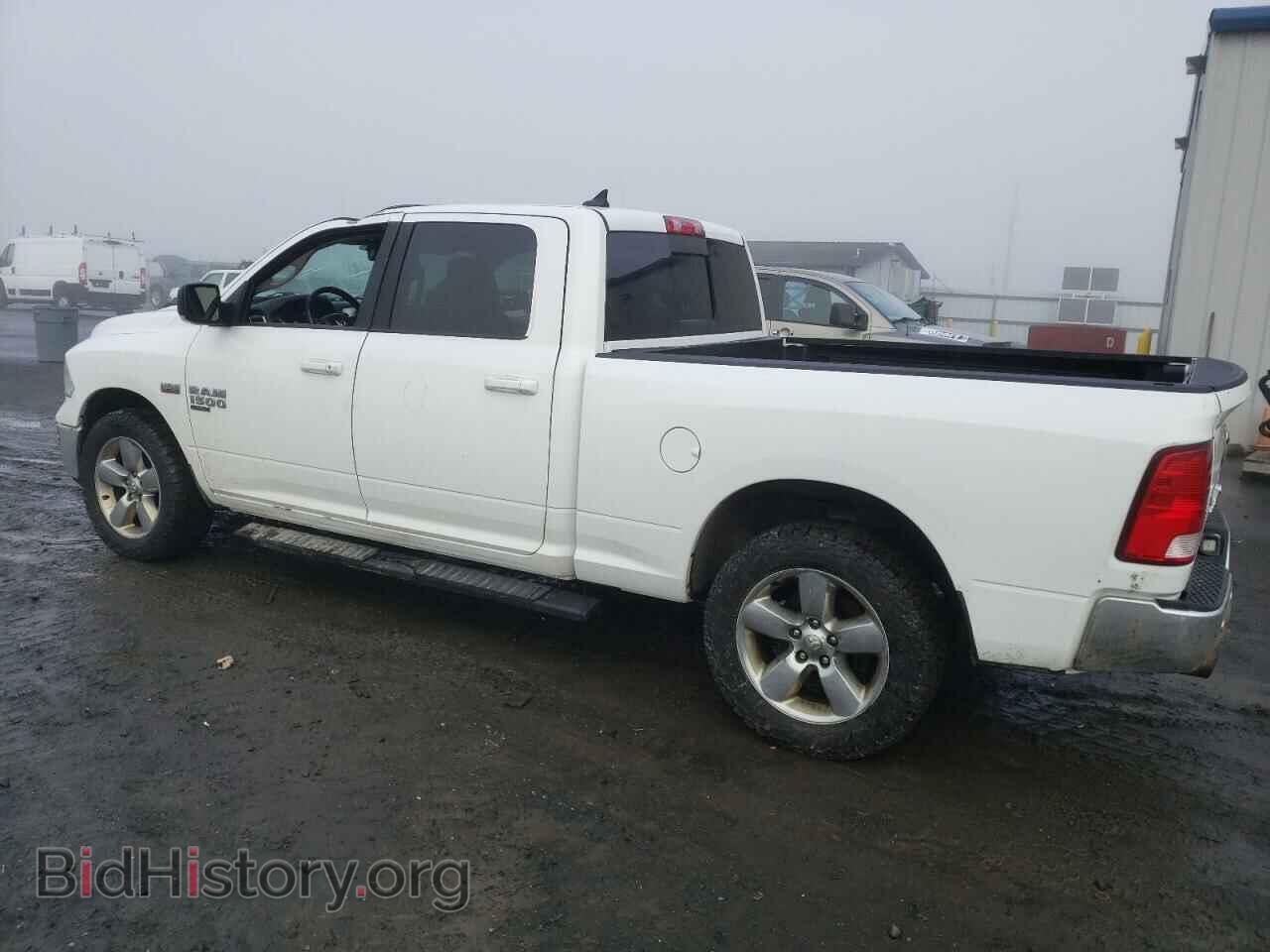 2019 RAM 1500 - VIN: 1C6RR7TT6KS730196 - Фото 2