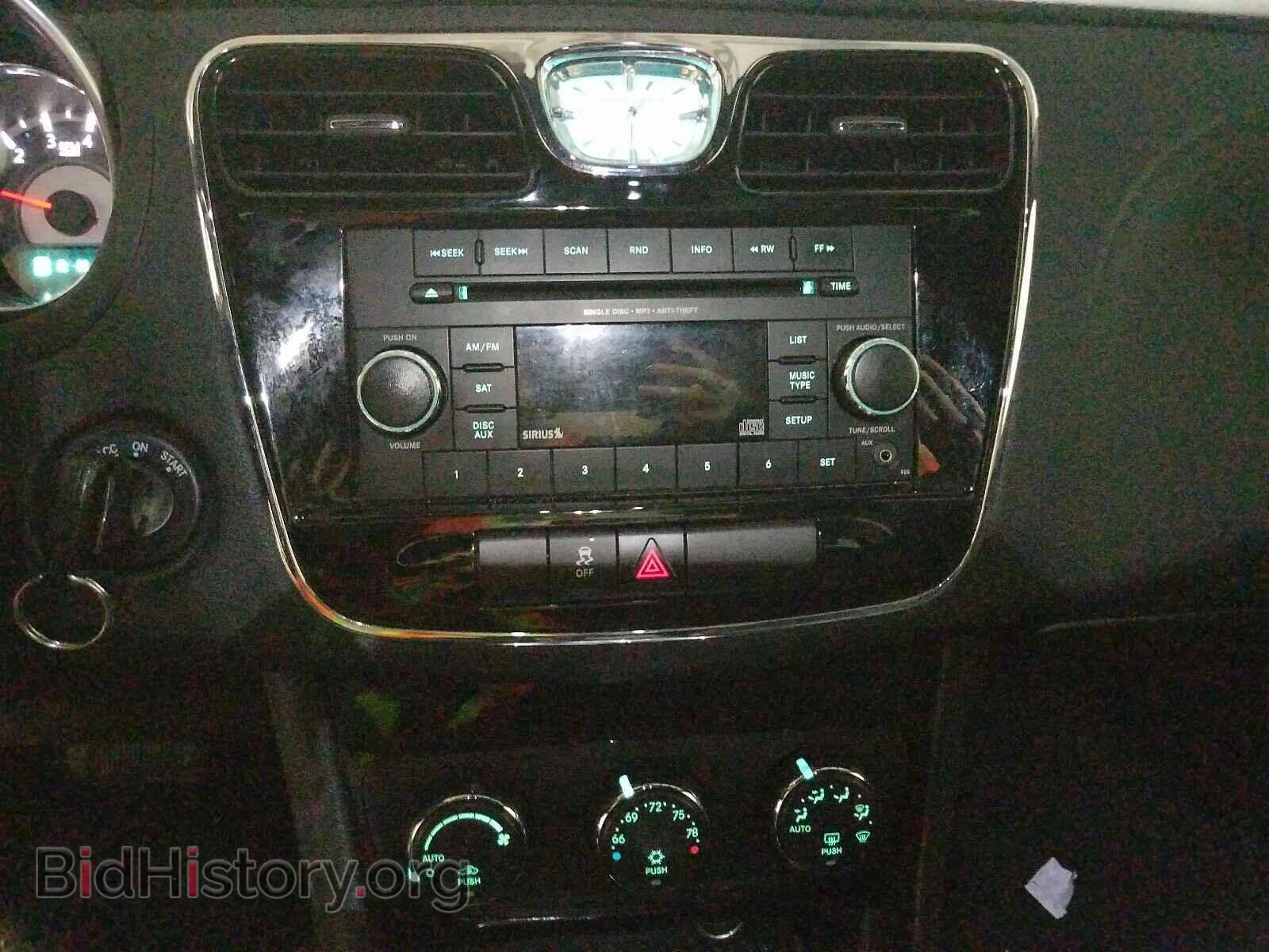 2013 CHRYSLER 200 - VIN: 1C3CCBBB2DN550005 - Photo 9
