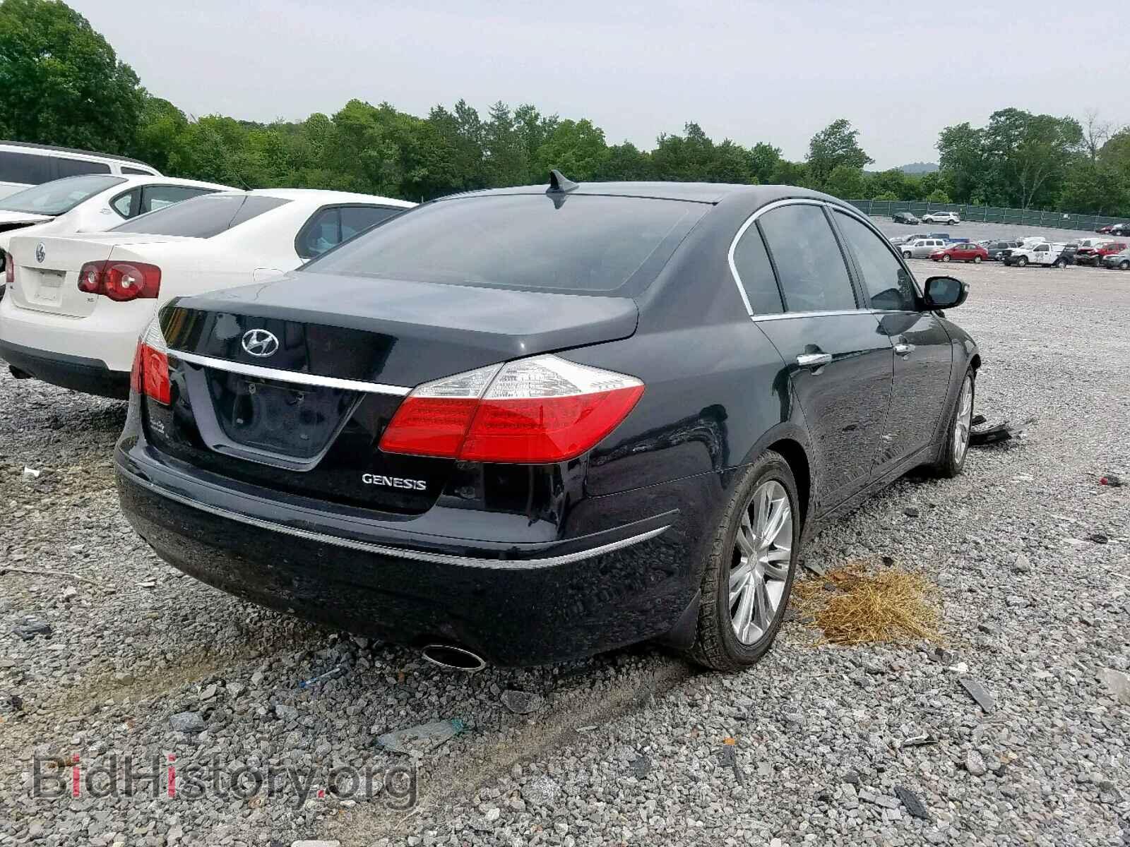 2011 HYUNDAI GENESIS - VIN: KMHGC4DEXBU122942 - Фото 4